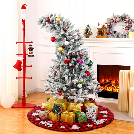 Whimsical Christmas Tree 5 FT Artificial Bendable Christmas Trees White Snow Flocked Holiday Xmas Tree Curved Shape Plastic Trees with Metal Foldable Stand Christmas Decoration Indoor Room