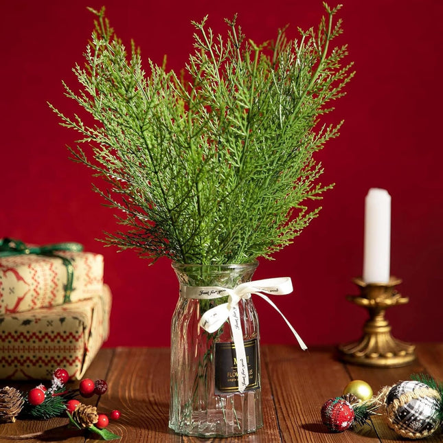 Artificial Pine Branches, 100 Pcs Faux Green Pine Needles Greenery Cedar Twigs Stems for Christmas Decorations Holiday Craft DIY Garden Garland Wreath Xmas Winter Home Decor