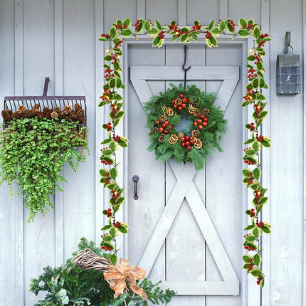 Juegoal Christmas Garland, 6.5FT Pre-lit Red Berries & Holly Leaves Garlands, Artificial Lighted Berry Garland Battery Operated with Timer, Indoor Outdoor Fireplace Gate Home Winter Year Decor
