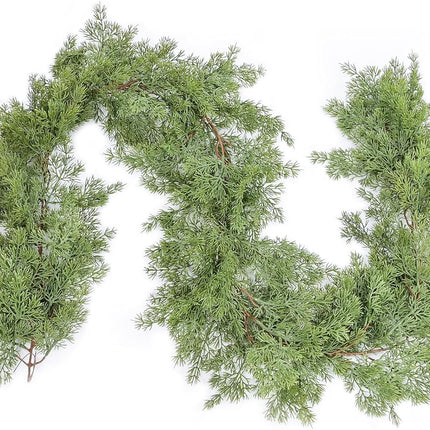 DearHouse 6.1Ft Pine Christmas Garland, 148 Leaves Winter Artificial Greenery Garland for Holiday Season Mantel Fireplace Table Runner Centerpiece Christmas Decoration