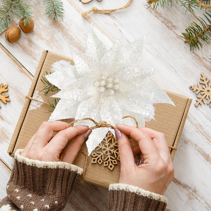 Sggvecsy 15 Pcs Christmas Glitter Flowers Christmas Tree Ornaments Shining Artificial Poinsettia Christmas Flowers Decoration with Clips for Xmas Holiday Wedding Wreath Party Floral Decorations(White)