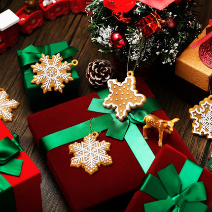 20 Pcs Christmas Gingerbread Snowflake Ornaments Mini Tree Hanging Decorations Silicone Christmas Ornaments Xmas Gingerbread Ornaments with Ropes for Christmas Tree Winter Crafts