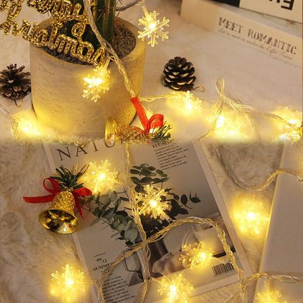 Dazzle Bright Christmas Snowflakes String Lights, 100 LED 49FT Waterproof Christmas Lights Plug in with 8 Modes for Indoor Outdoor Holiday Wedding Party Xmas Tree Garden Decorations (Warm White)
