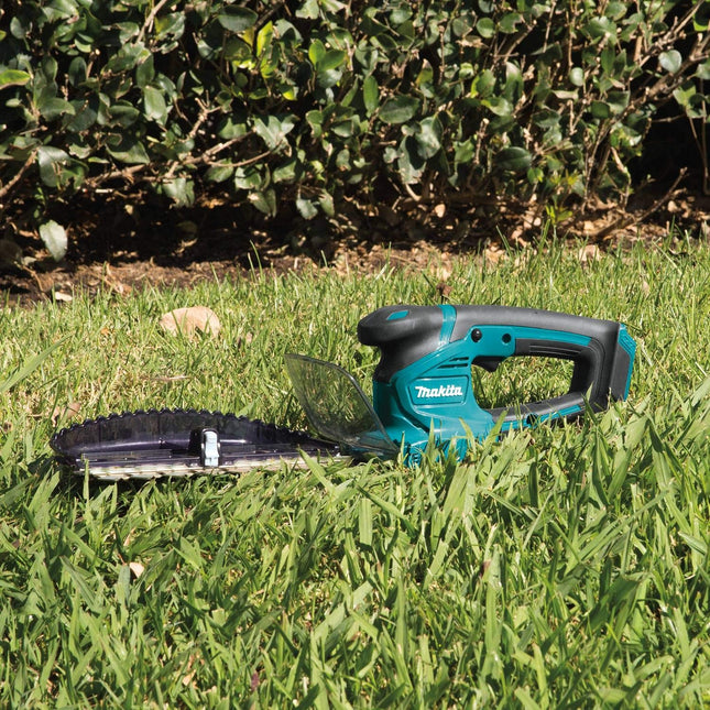 Makita HU06Z 12V max CXT Lithium-Ion Cordless Hedge Trimmer, Tool Only