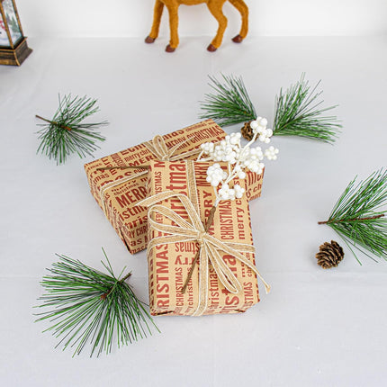 40 PCs White Christmas Picks 6.5 Inches Christmas Tree Stems White Berry Stems for Winter Craft Vase DIY Wreath Tree Table Floral Arrangement