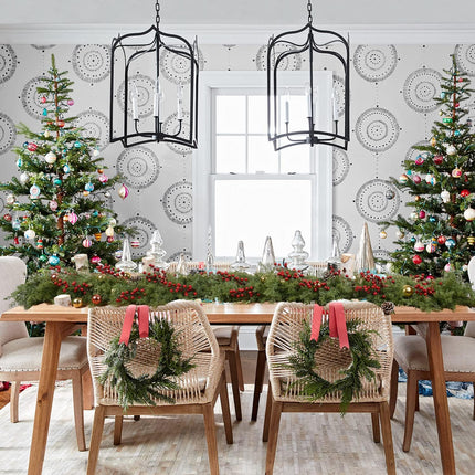 DearHouse 6.1Ft Pine Christmas Garland, 148 Leaves Winter Artificial Greenery Garland for Holiday Season Mantel Fireplace Table Runner Centerpiece Christmas Decoration