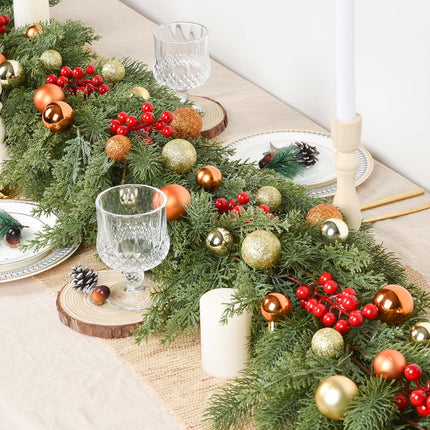 Pine Christmas Garland, Artificail Garland Indoor Outdoor Garden Gate Home Decoration for Winter Holiday Year Decor (Green)
