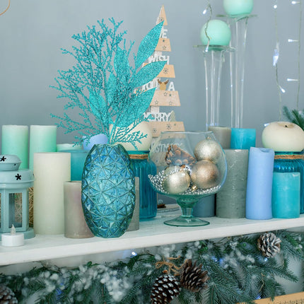 Winlyn 30 Pcs Christmas Teal Blue Glittered Artificial Leaf Sprays Cedar Picks Christmas Tree Ornaments Winter Floral Stems for Teal Blue Christmas Tree Wreath Centerpiece Holiday Wedding Decorations