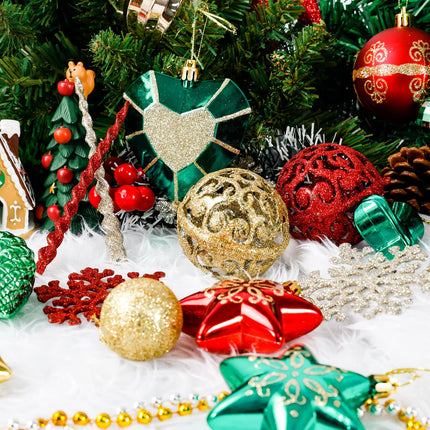 Garma Christmas Balls Ornaments Set, 145Pcs Christmas Tree Garland Red Green Gold Shatterproof Plastic Decorative Baubles for Xmas Tree Hanging Balls Decorations Kit for Holiday Party Seasonal Decor