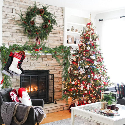 RECUTMS Christmas Garland Greenery Outdoor Pine Garland,Christmas WreathDecorations for The Home Mantle Garland Xmas Holiday Decoration Indoor (Pine Cones)