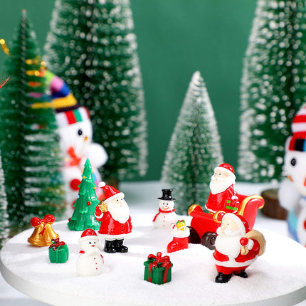 40 Pieces Christmas Ornaments Resin Garden Decoration Ornaments DIY Kit Christmas Pendant Accessories DIY Snow Globe Figurines Christmas Decorations for Party