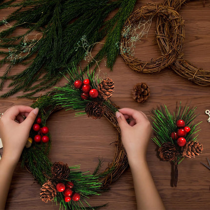 QLINLEAF Christmas Red Berry Stem Floral Pine Cone Artificial Pine Branch Evergreen Branch Pine Cone Decoration Christmas Decoration DIY Holiday Crafts Garland Decoration (12 Pieces)
