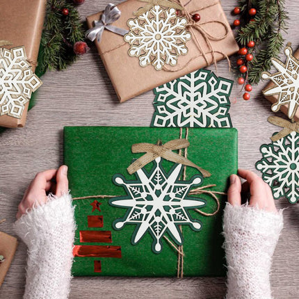 Partbus 12Pcs Snowflake Christmas Wood Cutouts, Unfinished Wooden Snowflakes Ornaments Embellishments for Xmas Decor, Christmas Tree Decorations with Drawstrings DIY Crafts