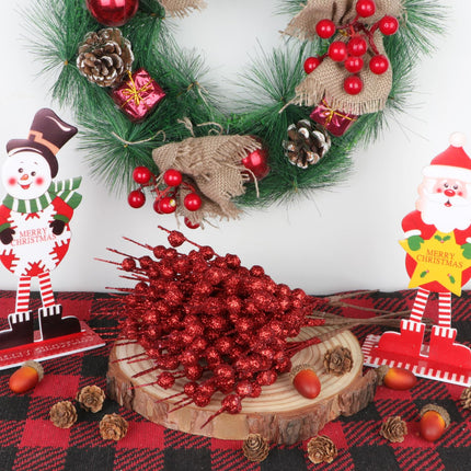 YIYA 6 Pack Red Artificial Glitter Berry Stems Fake Christmas Picks Decorative Plastic Berries for Christmas Tree Decor DIY Crafts Decoration Holiday Home Decor（11"）