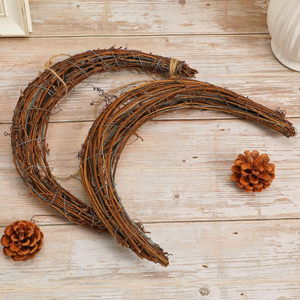 VOSAREA 2pcs Christmas Rattan Wreath Frames Natural Rattan Wreath Moon Shape Rattan Wreath Handmade DIY Rattan Rings Vine Branch Wreath for DIY Crafts Christmas Decorations Wedding Decorations