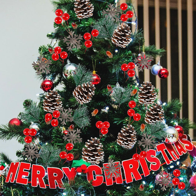 Sggvecsy 120 Pcs Artificial Pine Cones Pine Needles Artificial Red Holly Berries Natural Wooden Snowflake Christmas Wreath Accessories for DIY Christmas Garland Wreath Holiday Decoration