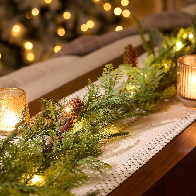 Decorbyhannah Christmas Garland with Lights, Prelit 9ft Lighted Norfolk Pine Garland, Battery Operated Greenery Garland Christmas Decorations for Mantle and Stairs, Home Decor Indoor Outdoor