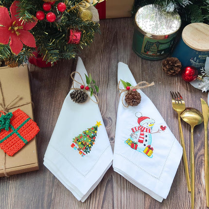 Embroidered Cotton Table Napkin, Cloth Napkins Set of 4 18"x18" Mix Snowman & Laurel Wreath Christmas Napkin, Dining Room, Napkins Cloth Machine Washable, Christmas Napkins, Great Present Ideas