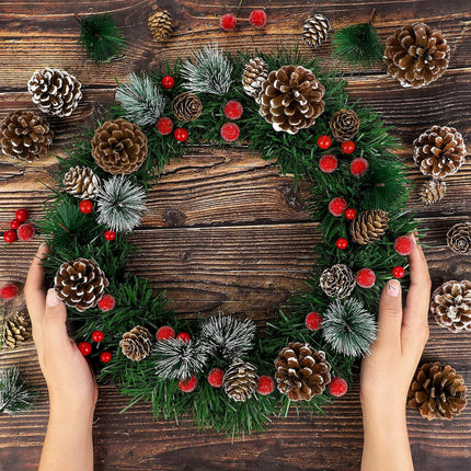 232 Pieces Christmas Wreath Making Decoration Artificial Pine Cone Berry Set Pine Natural Pinecones Branches for Xmas Tree Ornament Home Fall Winter Christmas Party DIY