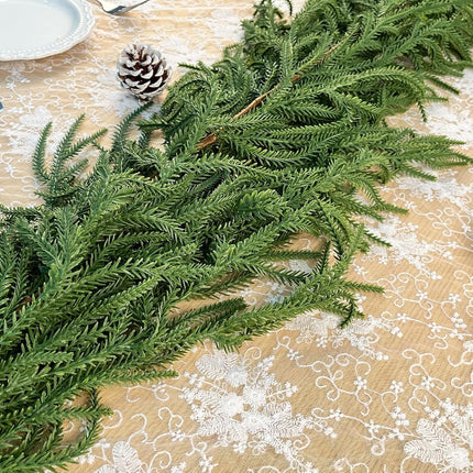 Christmas Norfolk Pine Garlands，Soft Bendable Winter Pine Garland ，Real Touch Artificial Christmas Greenery Garland for Fireplace/Mantle/Table/Window/Stairs/Indoor or Outdoor Xmas Decor（5.2FT）