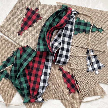 Uniwish Buffalo Plaid Christmas Tree Banner Garland Christmas Decorations for Mantel Fireplace White Red Green Christmas Gingham Tassel Hanging Bunting
