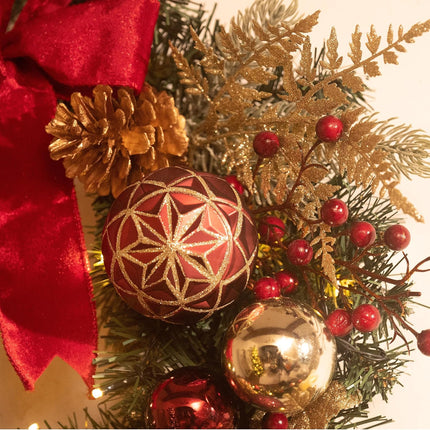 Valery Madelyn Pre-Lit Christmas Wreath for Front Door with Light, 20 Inch Large Lighted Christmas Wreath with Red Gold Xmas Ball for Fireplace Window Outdoor Table Centerpiece Holiday Home Decoration