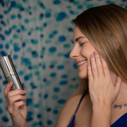 Lightweight Face Moisturizer for Sensitive & Dry Skin – Calming &