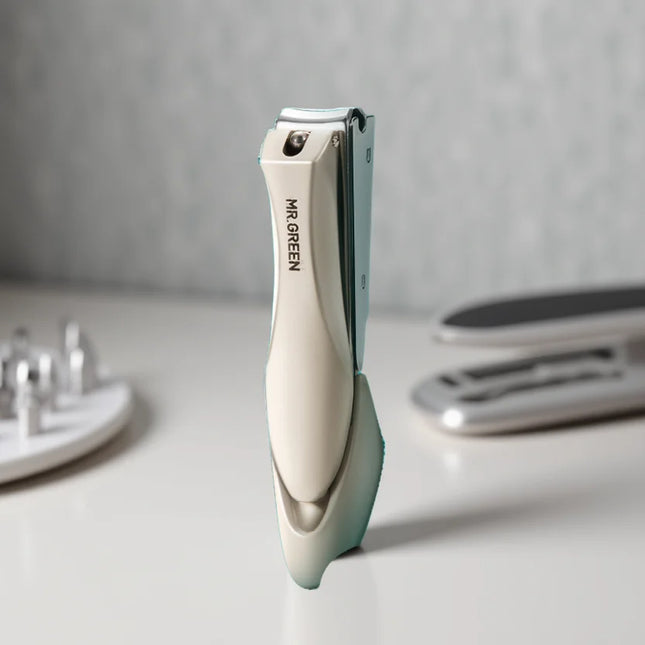 MR.GREEN Nail Clippers Stainless Steel Anti Splash Fingernail Cutter Manicure Tools Bionics Design Nail Trimmer Pedicure Scissor